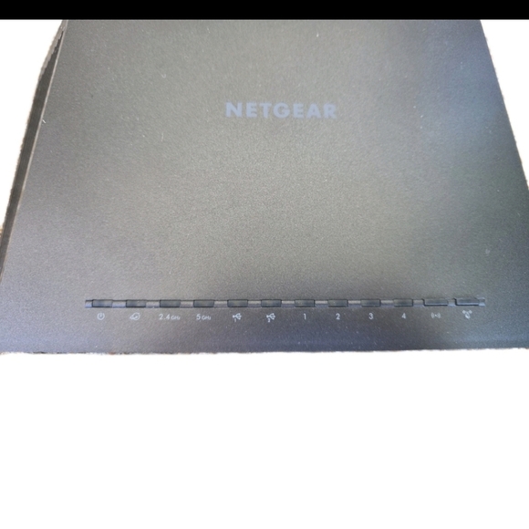 NETGEAR Nighthawk AC1900 Smart WiFi Router Internet R7000 - Picture 3 of 13